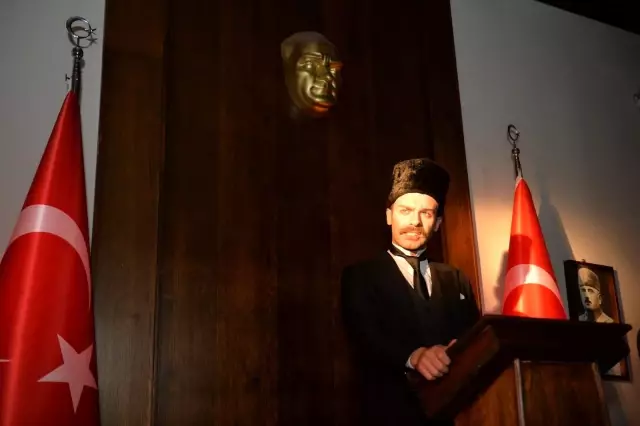 Tarihi kongre 102 yıl sonra canlandırıldı