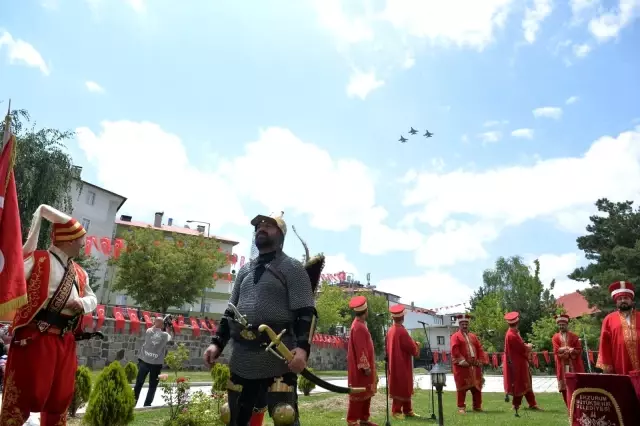 Tarihi kongre 102 yıl sonra canlandırıldı