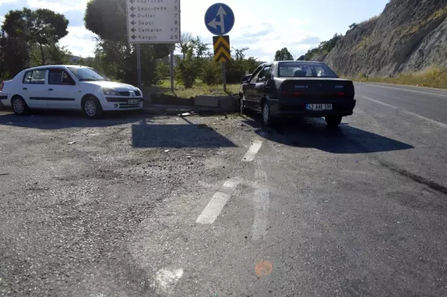 Tavşanlı'da trafik kazası: 7 yaralı