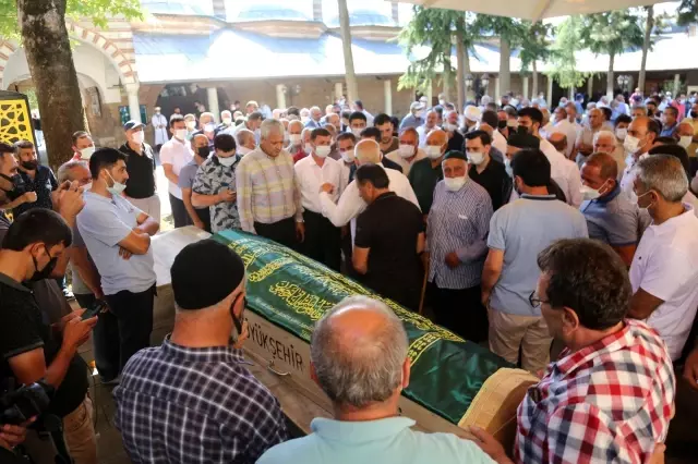 Son dakika haber... 1 kişinin öldüğü, 4 kişinin yaralandığı bıçaklı saldırının görüntüleri ortaya çıktı