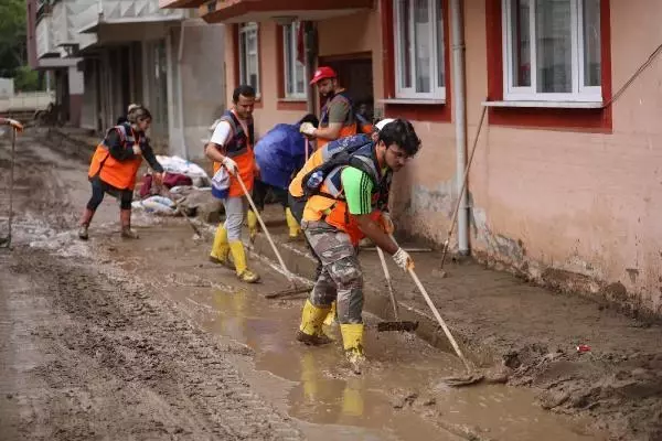 Artvin'de sel seferberliği