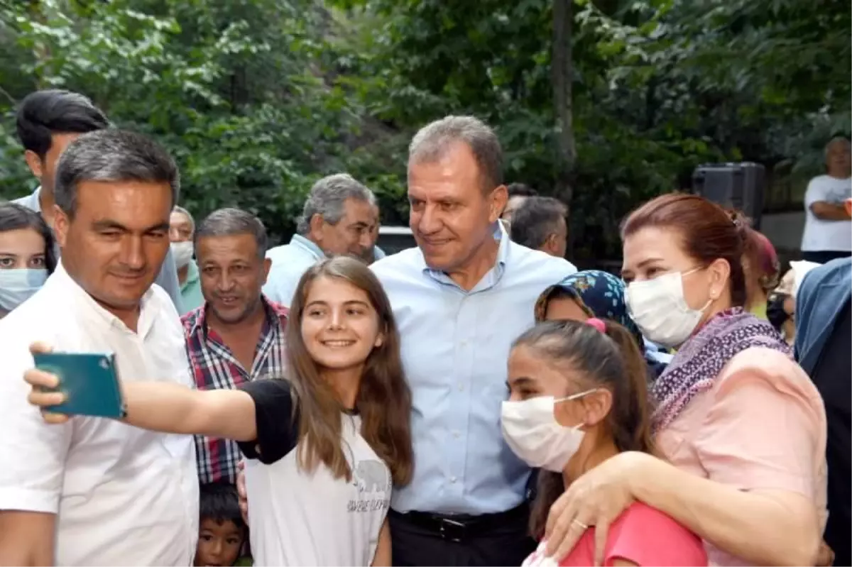 Başkan Seçer, Bayramın Son Günü Erdemli Halkı ile Bayramlaştı