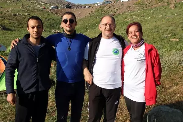 CİLO SAT DAĞLARI'NDAKİ DOĞAL GÜZELLİKLER DOĞASEVERLERİ CEZBETTİ