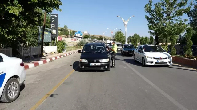 Erciş'te droneli trafik denetimi
