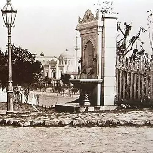 İBB, Abdülhamid Han'ın tuğrasını yenilemedi
