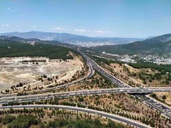 İzmir'de trafiğe helikopterli denetim