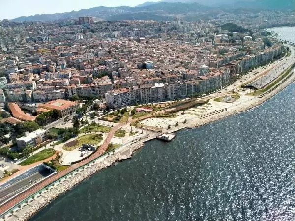 İzmir'de trafiğe helikopterli denetim