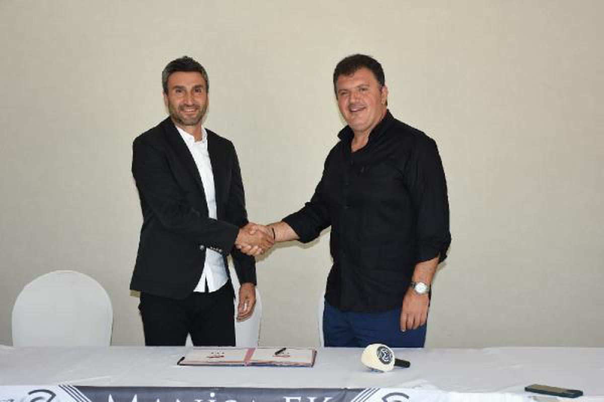 Manisa FK'nın futbol direktörü Yılmaz Bal oldu