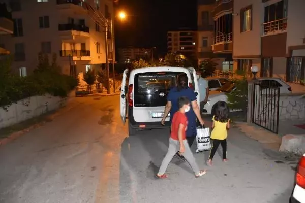 Son dakika haberi... Ölüm haberi üzerine karantinayı deldiler