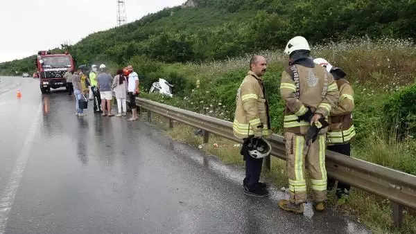 Şile yolunda trafik kazası: İtfaiye termal kamera ile yaralı aradı