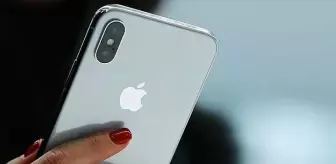 Türkiye'de iPhone sahiplerinin telefonları acı acı çaldı! Ekrana düşen 'Evde kal' bildirimi ortalığı karıştırdı