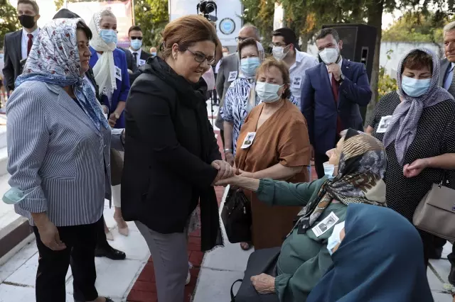 Aile ve Sosyal Hizmetler Bakanı Derya Yanık Batı Trakya'da Açıklaması