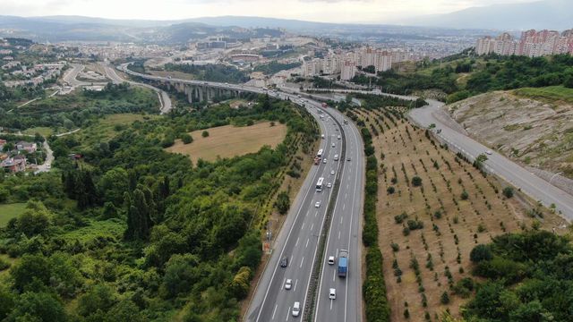 bayram tatilinin son gununde tem de akici tra 14286671 o