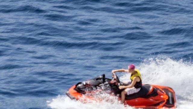 Beckham'ın teknesine polis baskını! Oğlunun işlediği suç yüzünden tatil zehir oldu Beckham'ın teknesine polis baskını! Oğlunun işlediği suç yüzünden tatil zehir oldu