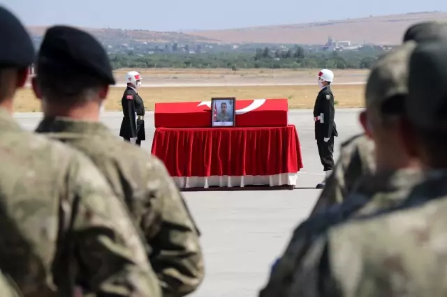 El Bab'ta şehitleri memleketlerine uğurlandı
