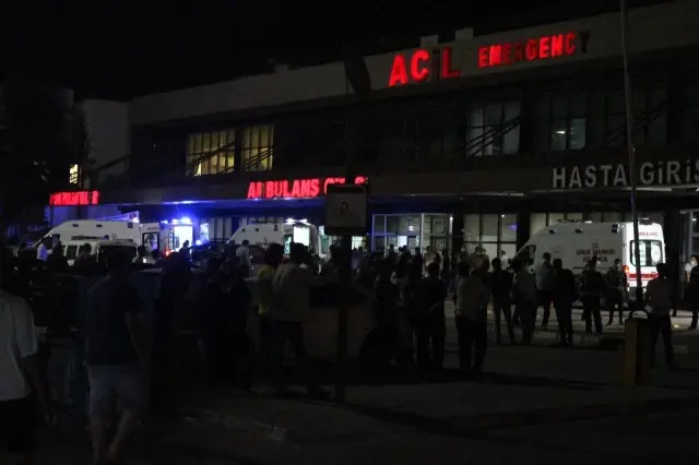 El Bab'ta şehit olan 2 asker ile yaralılar Türkiye'ye getirildi