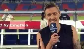 Eski Fenerbahçeli Max Kruse'den canlı yayında Kürtçe evlilik teklifi Eski Fenerbahçeli Max Kruse'den canlı yayında Kürtçe evlilik teklifi