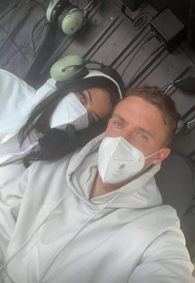 Eski Fenerbahçeli Max Kruse'den canlı yayında Kürtçe evlilik teklifi Eski Fenerbahçeli Max Kruse'den canlı yayında Kürtçe evlilik teklifi