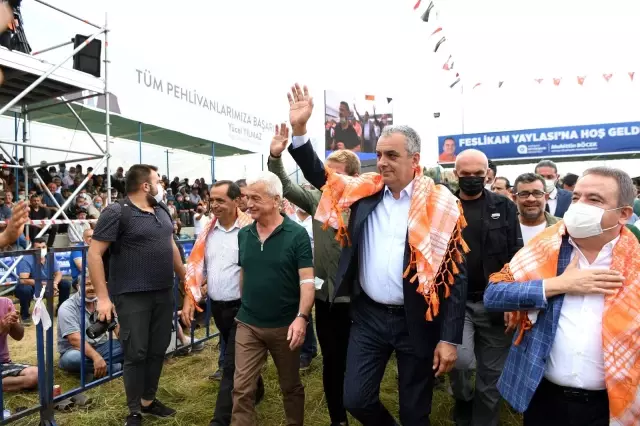 Feslikan'ın başpehlivanı Ali Gürbüz