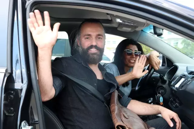 Gurbetçiler Türkiye'ye akın akın geliyor