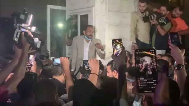 Kovid-19 hastalarına tahsis edilen hastanede 2 kişinin elektrik kesintisi nedeniyle öldüğü öne sürüldü