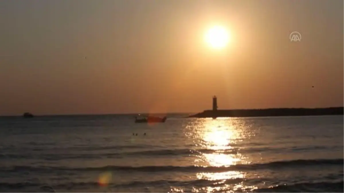 Kuşadası'nda gün batımı