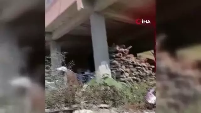 Samsunlu şehidin evi Türk bayrakları ile donatıldı