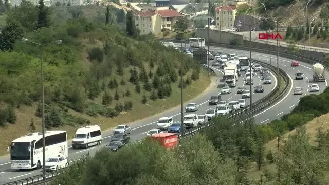 Son dakika haberleri! TÜNELDE KAZA OLDU, KİLOMETRELERCE KUYRUK OLUSTU