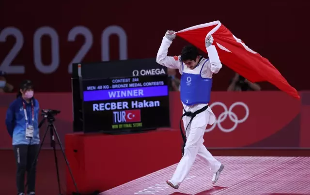 Türkiye'nin 2020 Tokyo Olimpiyat Oyunları'ndaki ilk madalyası tekvandodan