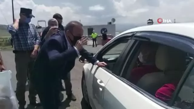 Vali Öner, trafik denetimine katıldı