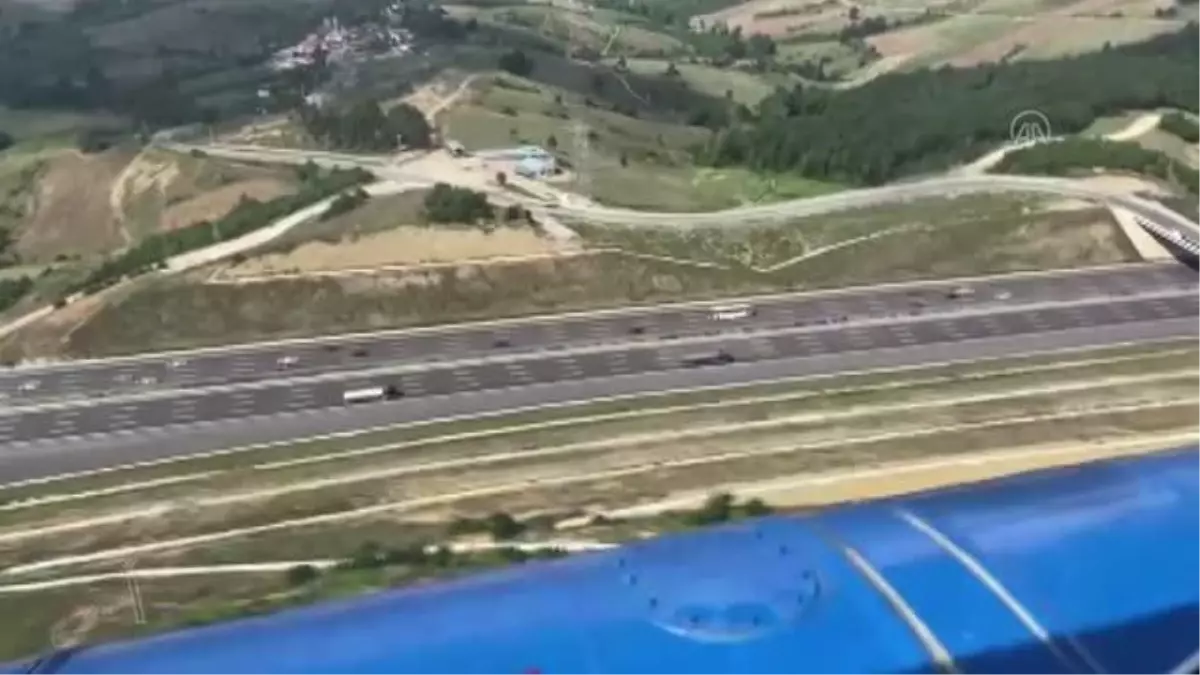 Vali Yavuz, kentteki bayram trafiğini havadan denetledi