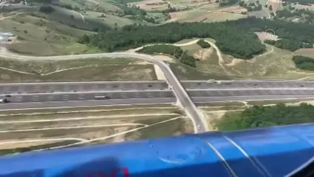 Vali Yavuz, kentteki bayram trafiğini havadan denetledi
