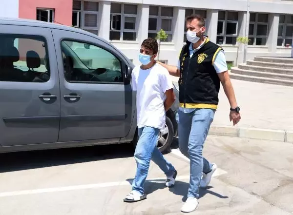 Yürüteçle yürüyen kadının boynundaki altın kolyeyi çaldılar