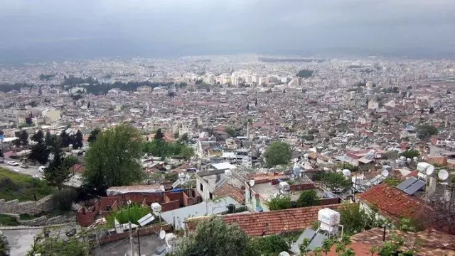 Suriyelilerin mesken tuttuğu Hatay'da belediye başkanı endişeli: Suriyeliler aday olsalar kazanırlar Suriyelilerin mesken tuttuğu Hatay'da belediye başkanı endişeli: Suriyeliler aday olsalar kazanırlar
