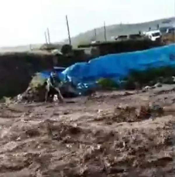 DOLU İLÇELERİ BEYAZA BÜRÜDÜ, SAĞANAK SELE DÖNÜŞTÜ
