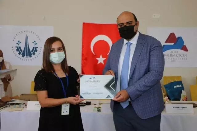 AZİZİYE'DE GELENEKSEL TÜRK SANATLARI BULUŞMASI