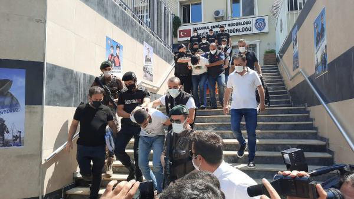 Son dakika... EYÜPSULTAN'DA UZUN NAMLULU SİLAHLARIN KULLANILDIĞI KAVGA; 1 ÖLÜ 1 YARALI