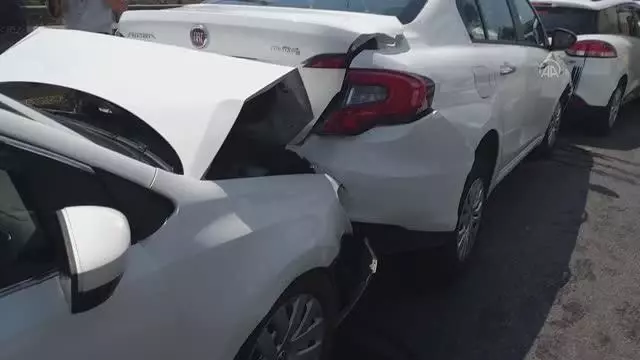 Pendik'te zincirleme trafik kazasında 2 kişi yaralandı
