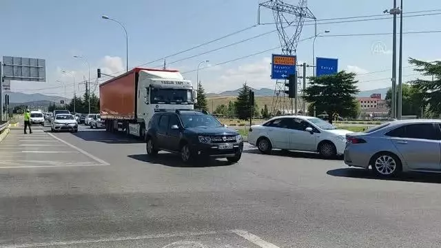 Seydişehir Antalya kara yolunda bayram tatilinden dönüş yoğunluğu