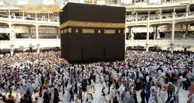 Arabistan tam aşılanmış yabancılara umre ziyaretlerini açtı, Çin aşısı liste dışı
