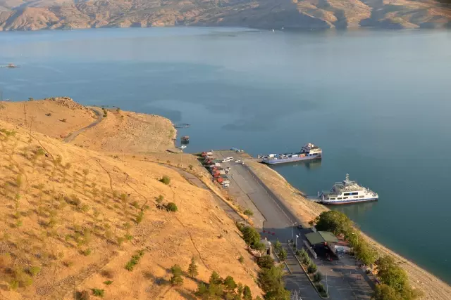 Bayram tatili dönüş trafiği helikopterle denetlendi