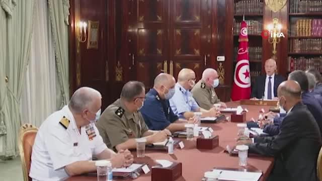 tunus ta basbakan gorevden alindi meclisin 2 14288245 o
