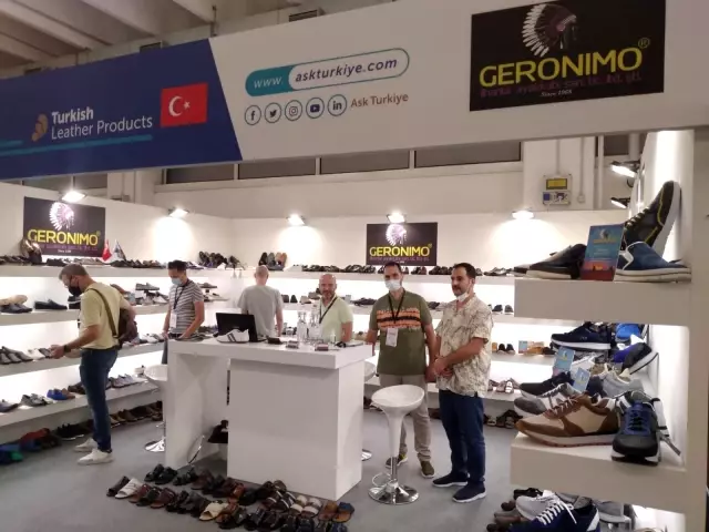 Ayakkabı sektörü pandemi sonrasına ayak bastı