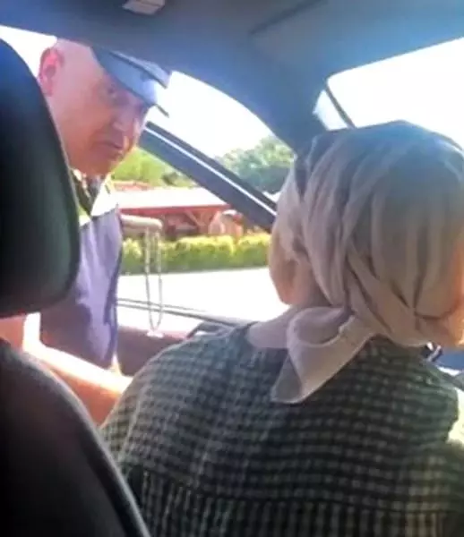 Bulgar polisinin zorbalığı kamerada