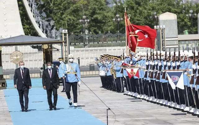 Cumhurbaşkanı Erdoğan, Angola Cumhurbaşkanı Laurenço'yu resmi törenle karşıladı