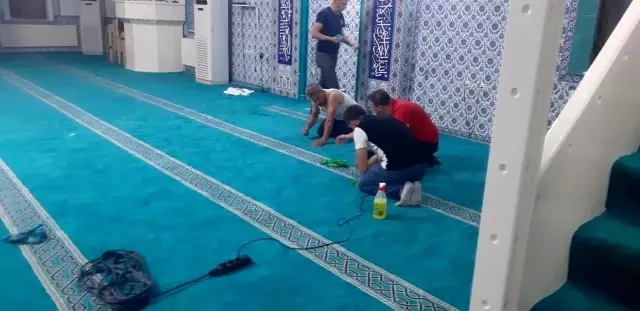 Denizli'de camiye çirkin saldırı