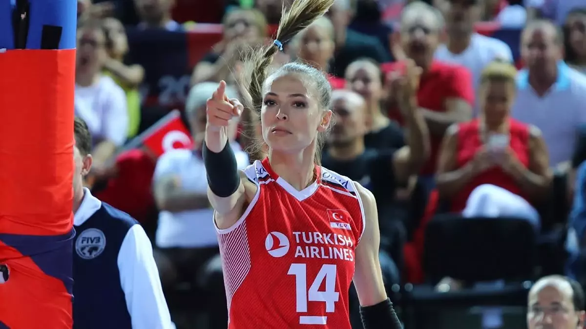 Eda Erdem kimdir? Milli voleybolcu Eda Erdem kaç yaşında, boy kaç, nereli?