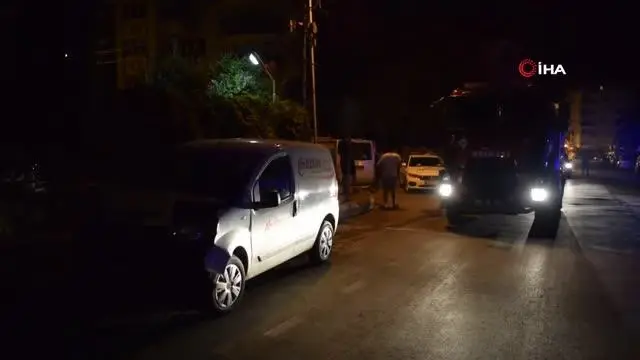 Freni boşalan tır ortalığı savaş alanına çevirdi