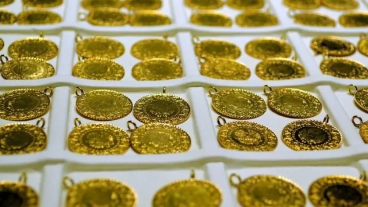 Güne yükselişle başlayan gram altın 495,8 liradan satılıyor