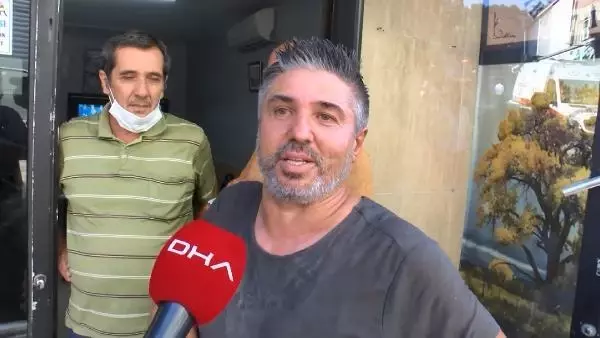 Sarıyer'de gecekondunun çatısında yangın çıktı, mahalleli hortumla su sıkarak söndürmeye çalıştı